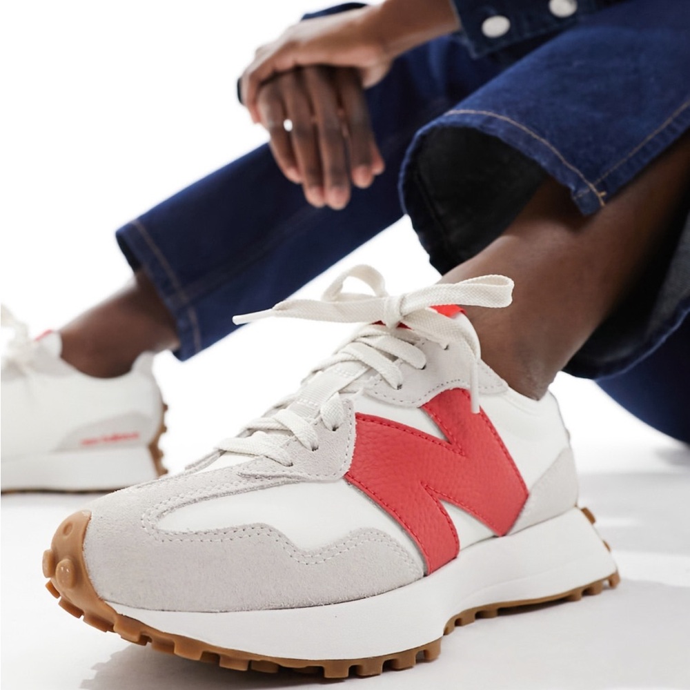 New Balance 327 like new